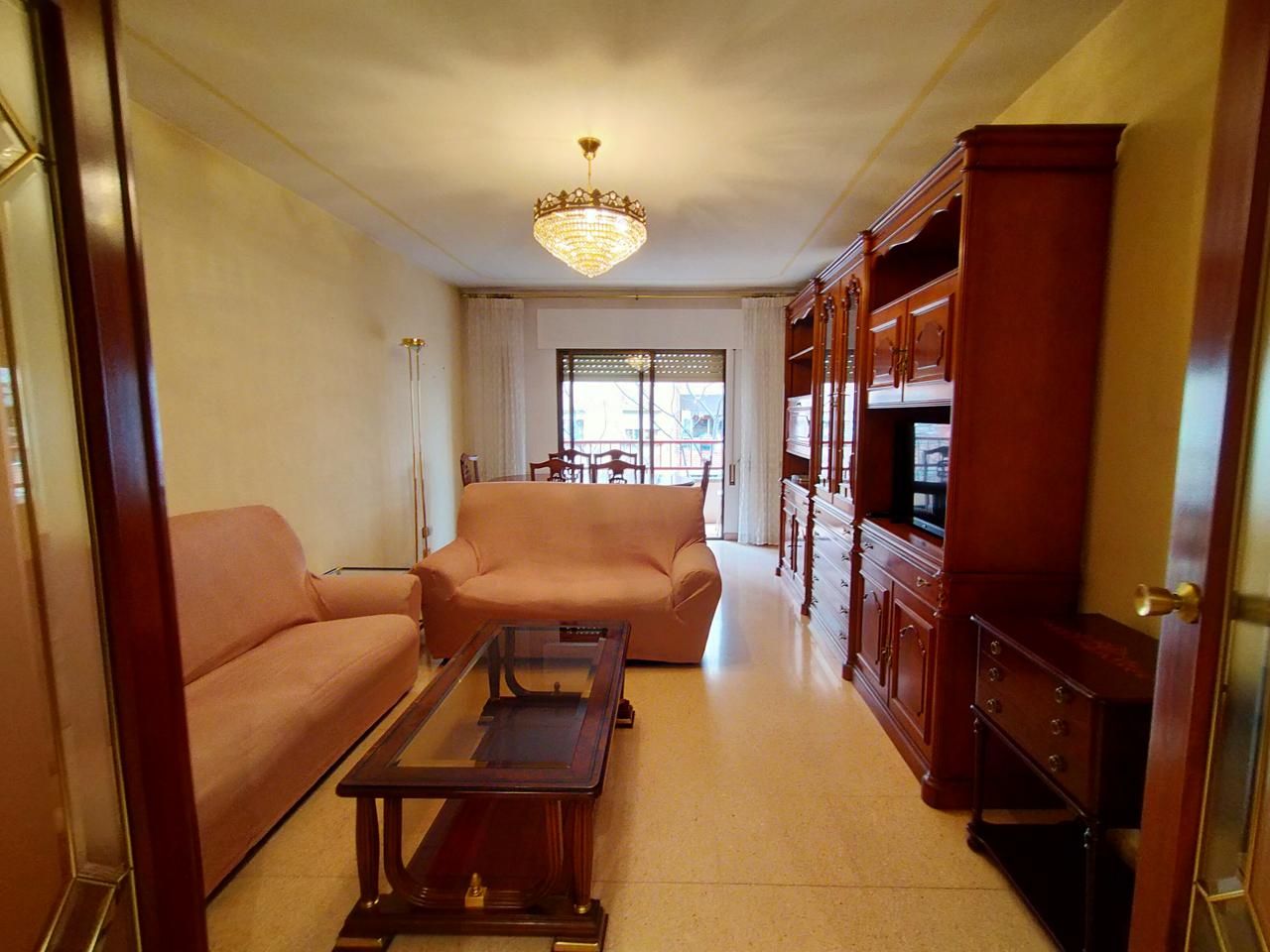 Living room of Flat for rent in  Zaragoza Capital  with Air Conditioner, Heating and Terrace