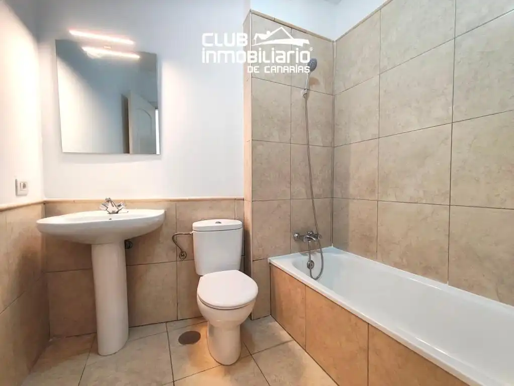 Bathroom of Flat for rent in San Cristóbal de la Laguna