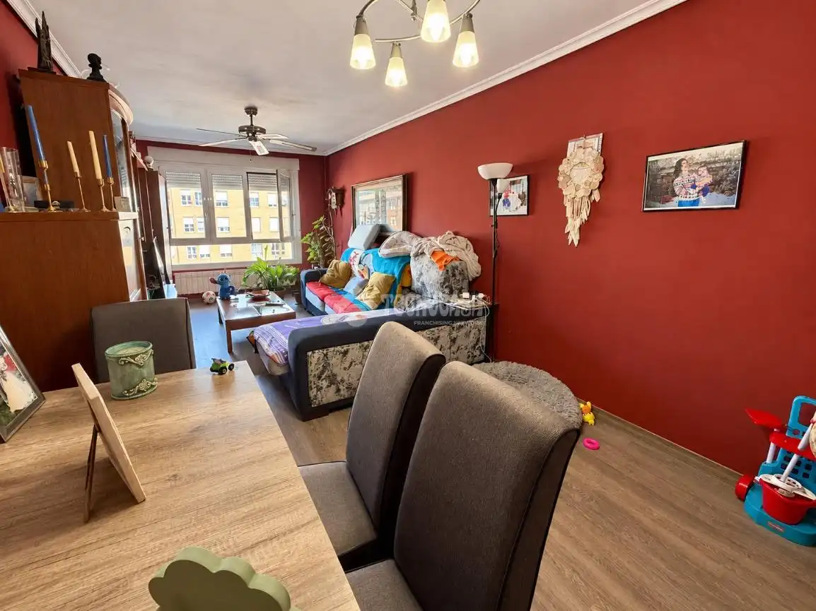 Flat with lift for sale in C. Abad de Santullán, imagen 3