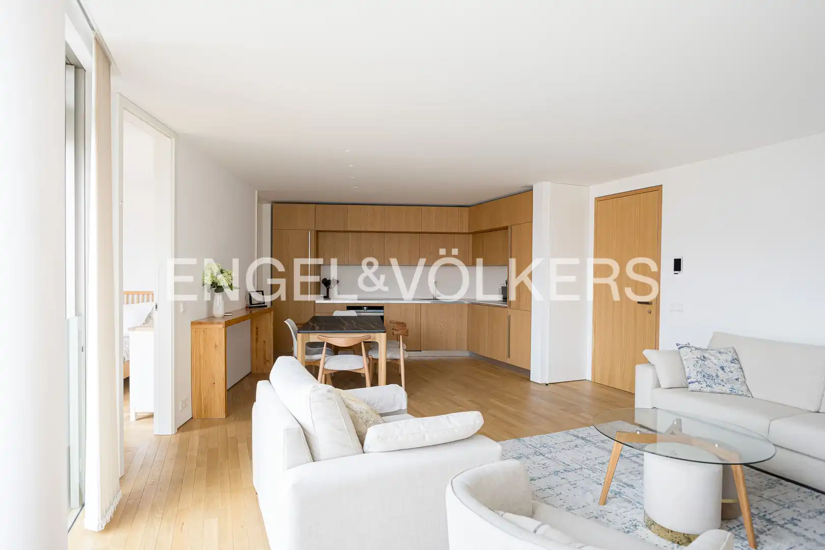 Wohnzimmer von Wohnung zum Verkauf in Madrid mit Klimaanlage, Heizung und Privatgarten