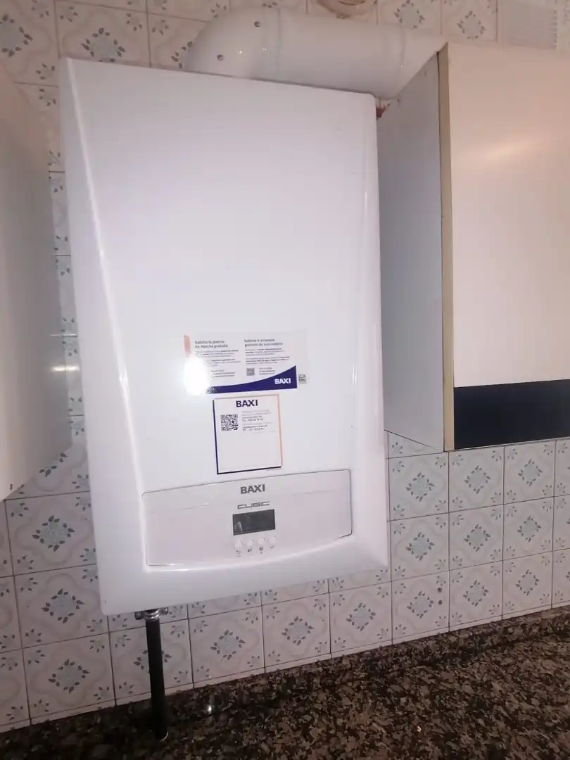 Bany de Pis en venda en Gijón  amb Calefacció i Parquet