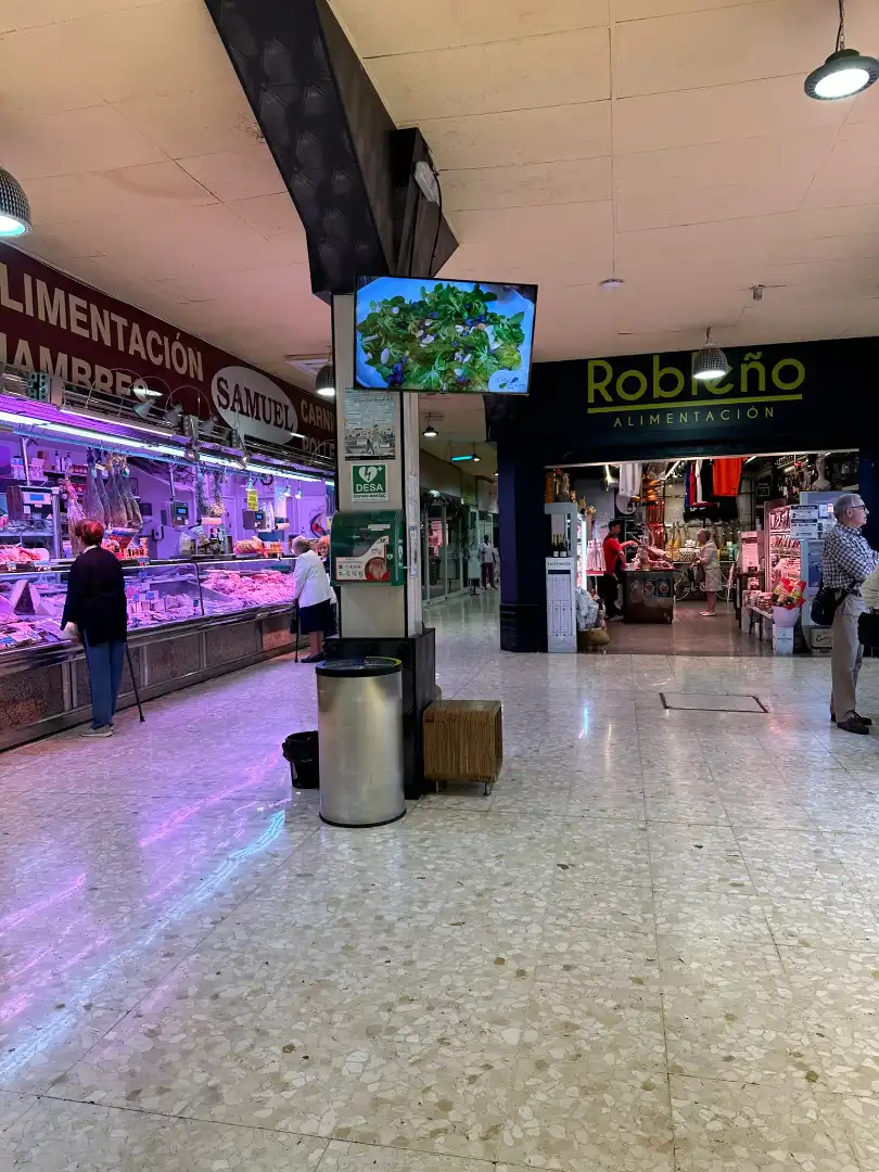 Local en venta en Madrid con Aire acondicionado, Calefacción y Amueblado