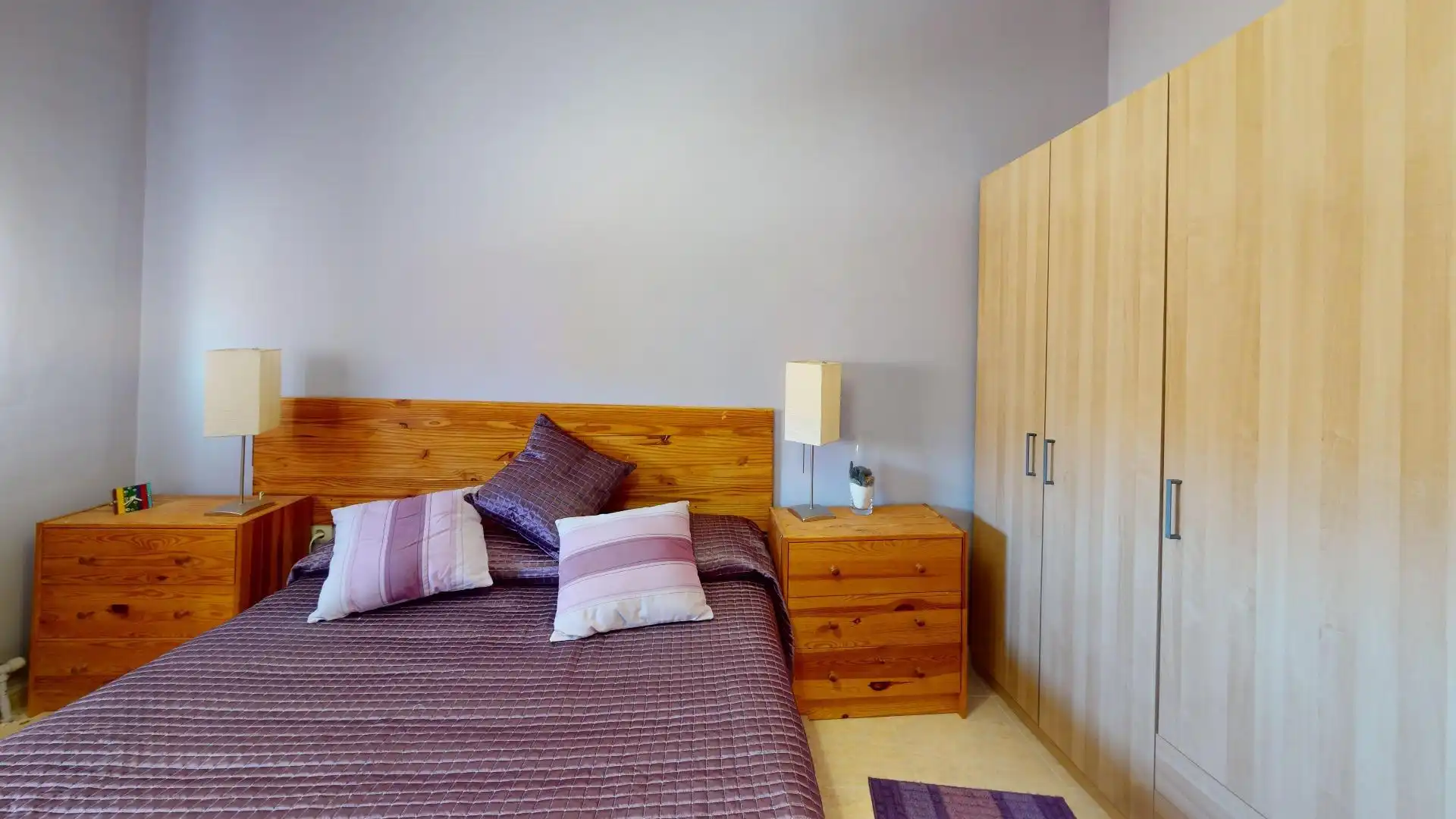 Habitación de Casa adosada en venta en Corpa con Calefacción