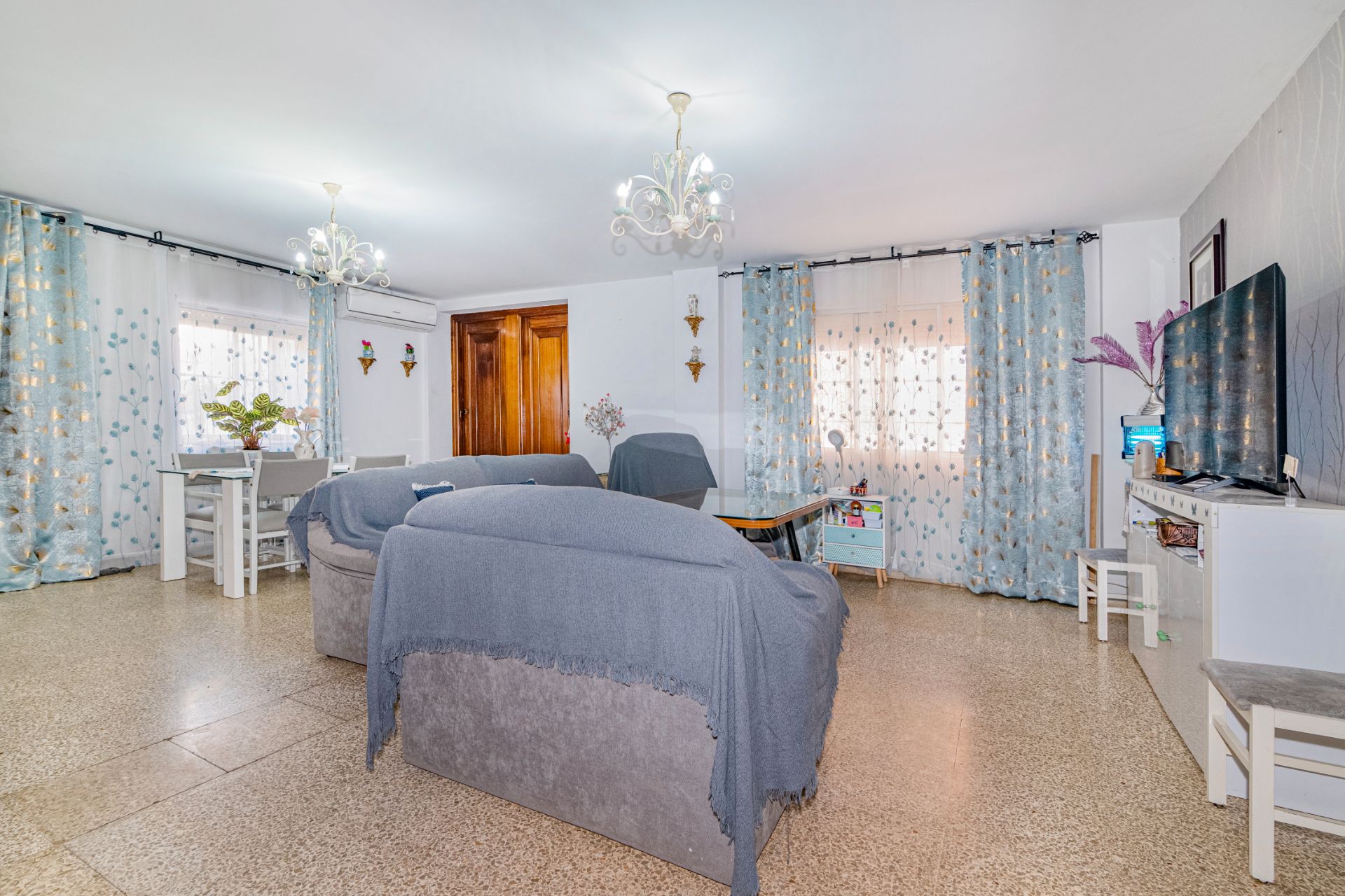 Living room of House or chalet for sale in Armilla  with Terrace and Balcony