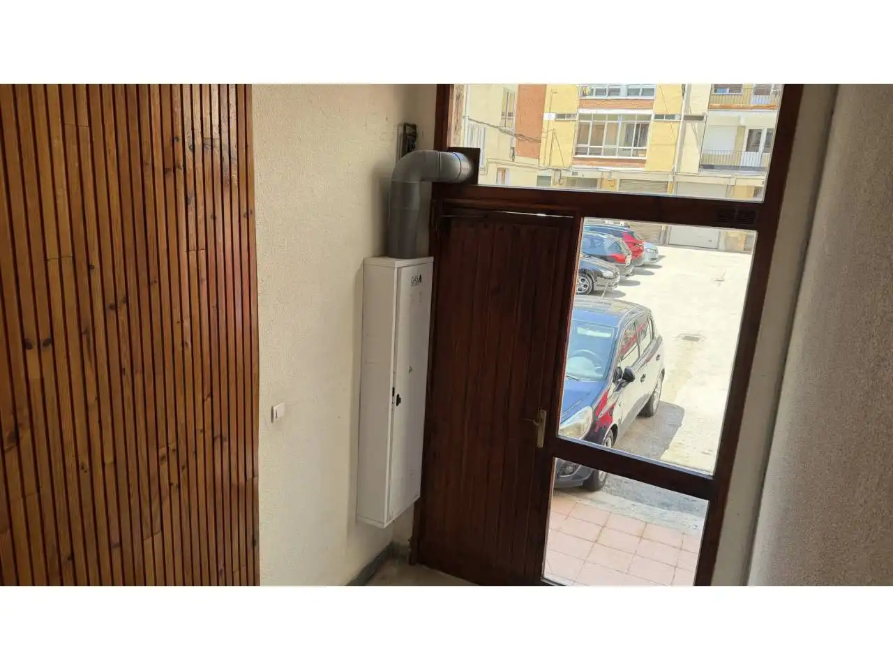 Parking de Piso en venta en Espinosa de los Monteros con Calefacción, Terraza y Amueblado