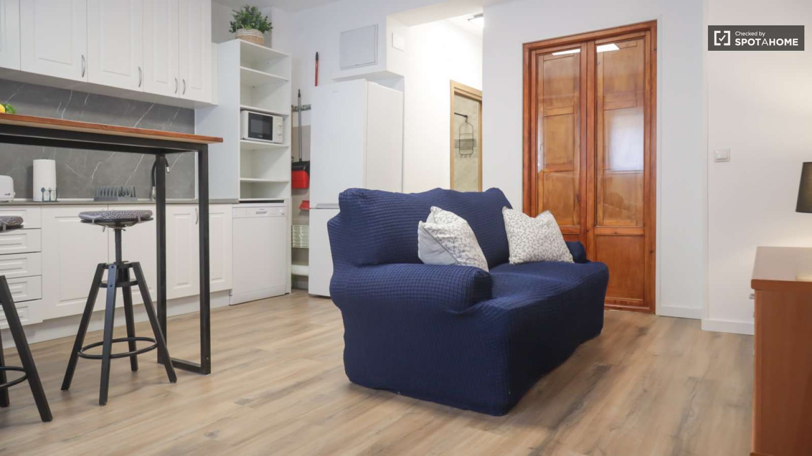 Apartment to share in Palomeras Sureste