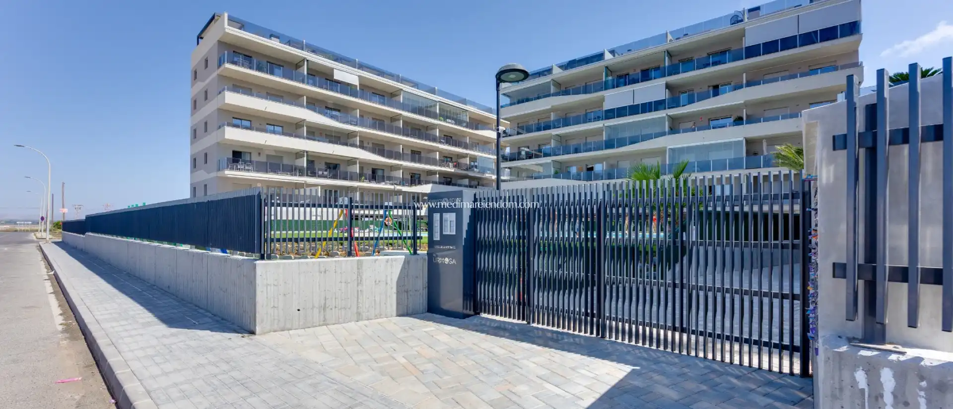 Vista exterior de Apartament en venda en Santa Pola amb Aire condicionat, Calefacció i Terrassa