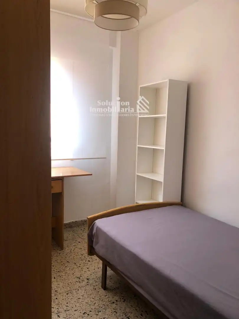 Piso con ascensor en alquiler en San Bernardo - Carmelitas - Campus, imagen 4