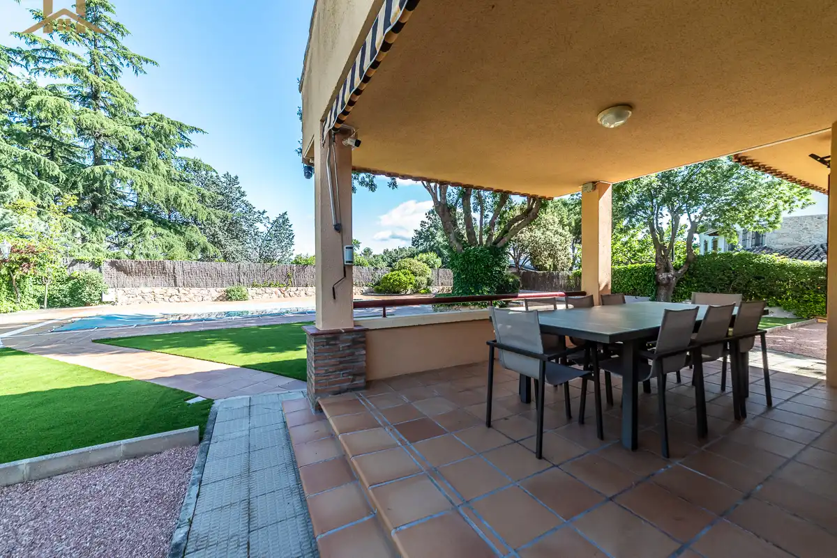 Terrassa de Casa o xalet en venda en Galapagar amb Aire condicionat, Calefacció i Piscina