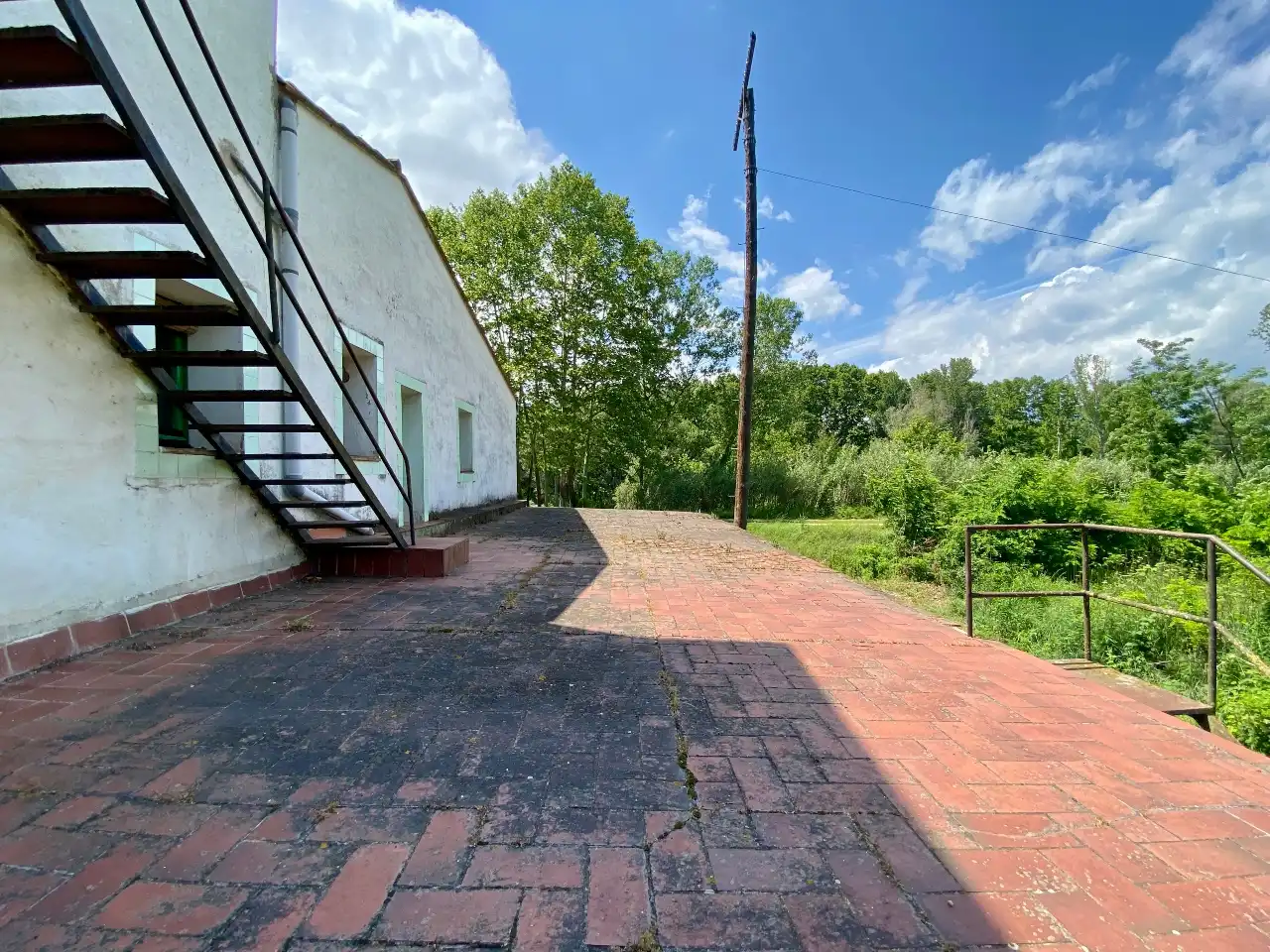 Vista exterior de Casa o xalet en venda en Sant Julià del Llor i Bonmatí amb Jardí privat, Terrassa i Traster