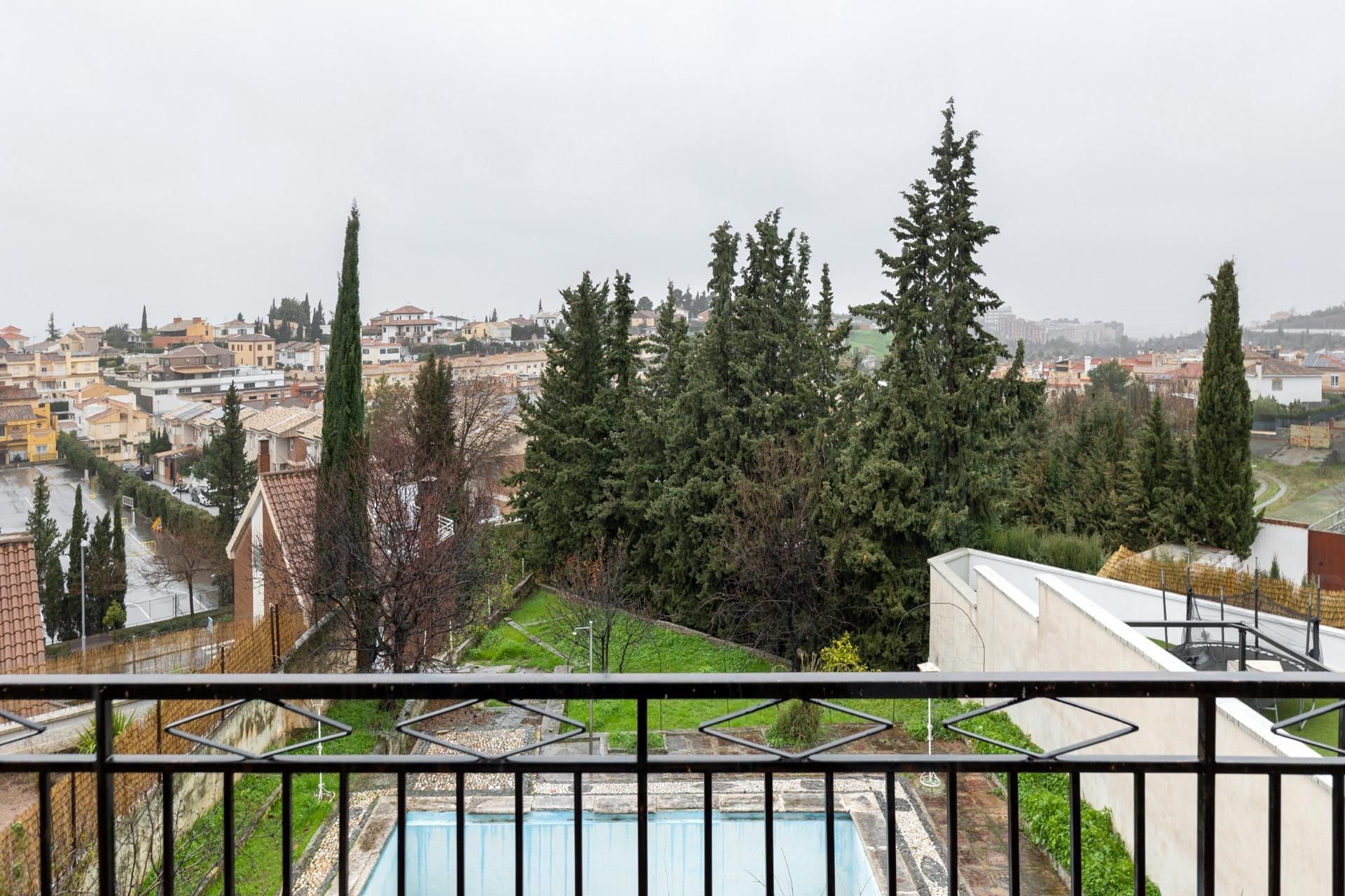 Terrace of House or chalet for sale in Huétor Vega  with Storage room and Swimming Pool