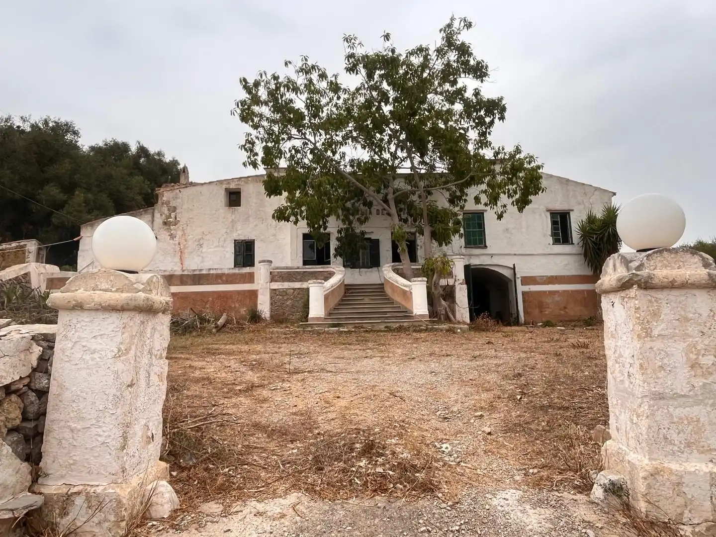 Vista exterior de Finca rústica en venda en Es Mercadal amb Jardí privat