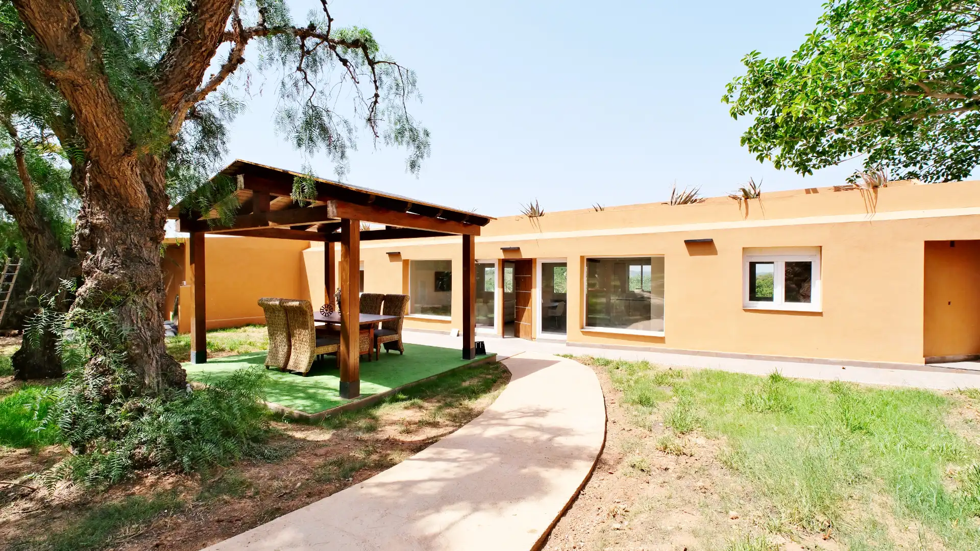 Vista exterior de Casa o chalet de alquiler en Sagunto / Sagunt con Aire acondicionado, Calefacción y Jardín privado