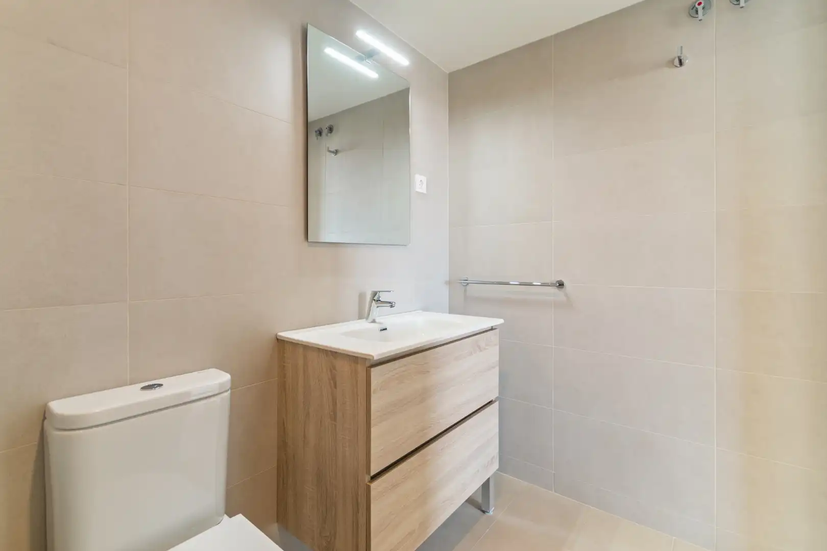 Wohnung zur Miete in Finestrelles