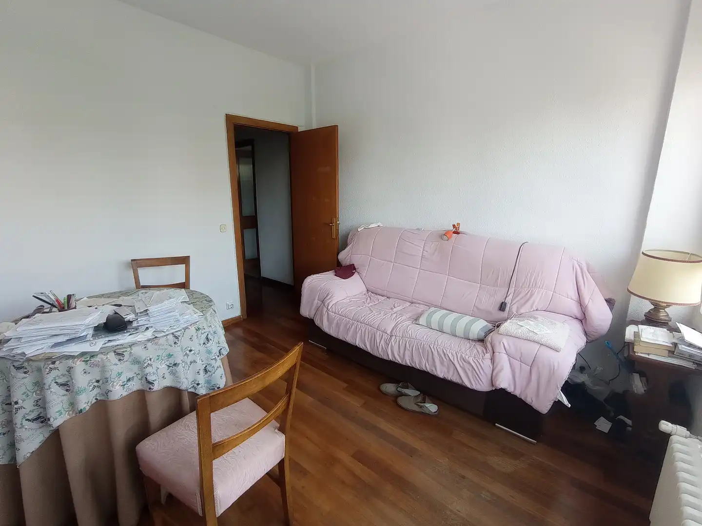 Sala d'estar de Pis en venda en Valladolid amb Parquet, Terrassa i Traster
