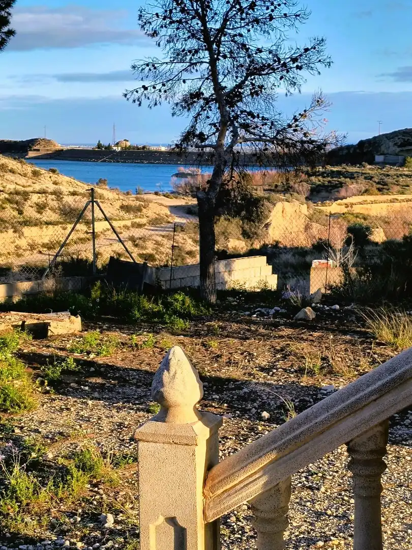 Casa o xalet en venda en Crevillent amb Aire condicionat, Jardí privat i Traster