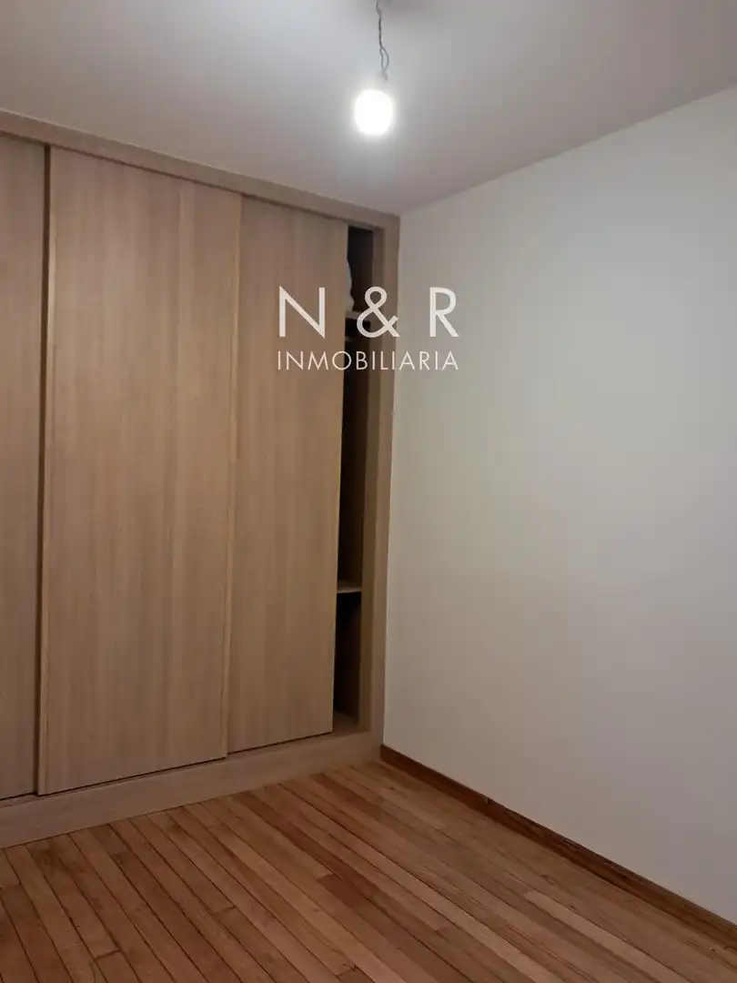 Bedroom of Flat for rent in Santiago de Compostela   with Heating and Terrace