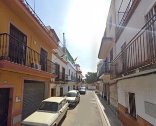 Exterior view of Single-family semi-detached for sale in  Sevilla Capital  with Terrace