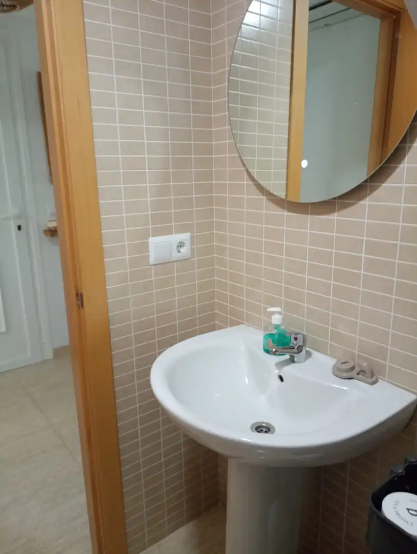 Baño de Casa adosada de alquiler en Almazora / Almassora con Terraza, Piscina y Amueblado