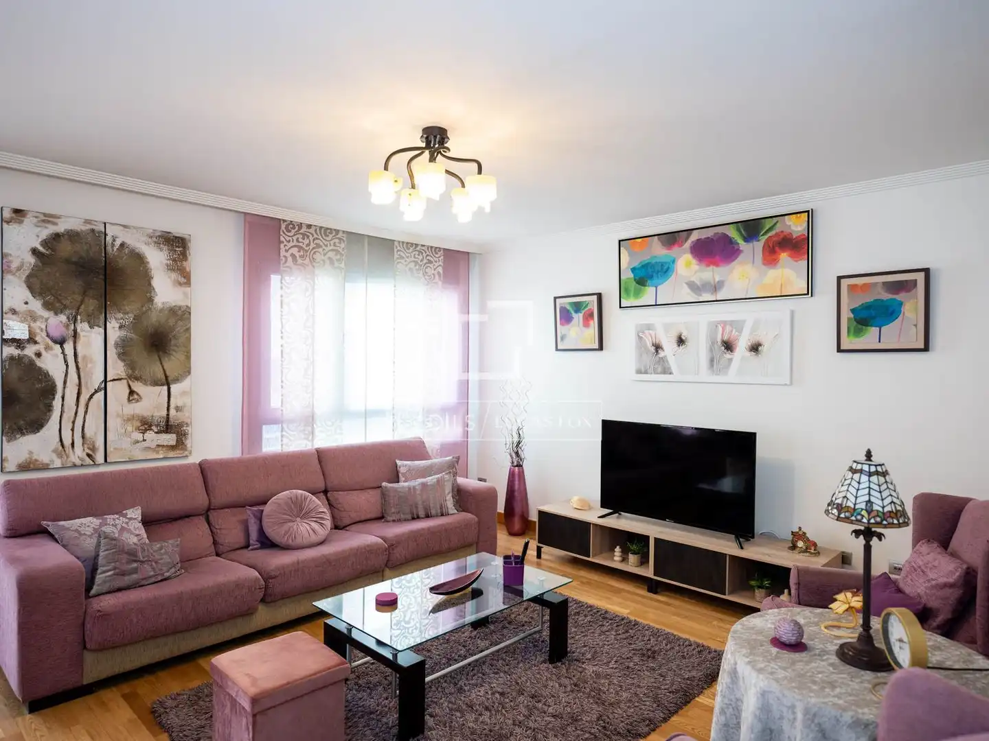 Living room of Flat for rent in Madrid  with Air Conditioner, Heating and Private garden