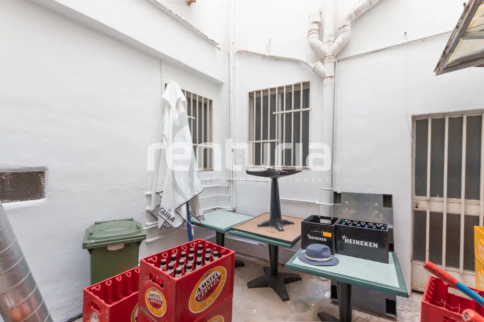 Local en venta en Gandia con Aire acondicionado, Terraza y Amueblado