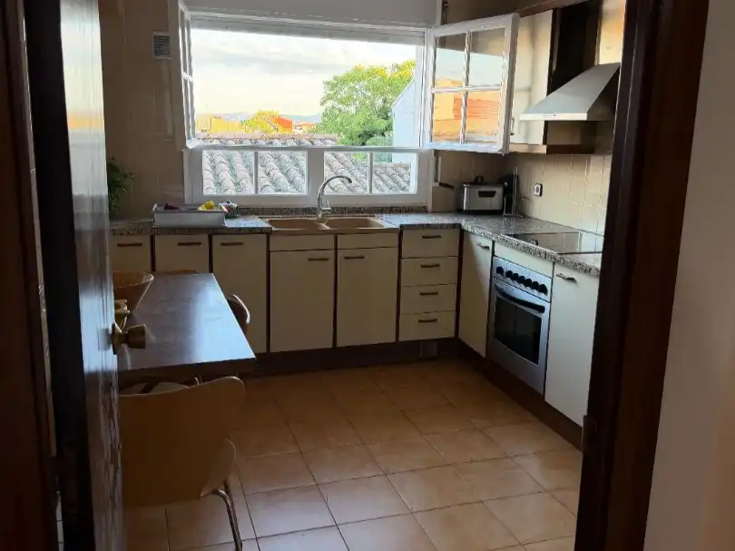 Kitchen of Flat for sale in Nucli Urbà  