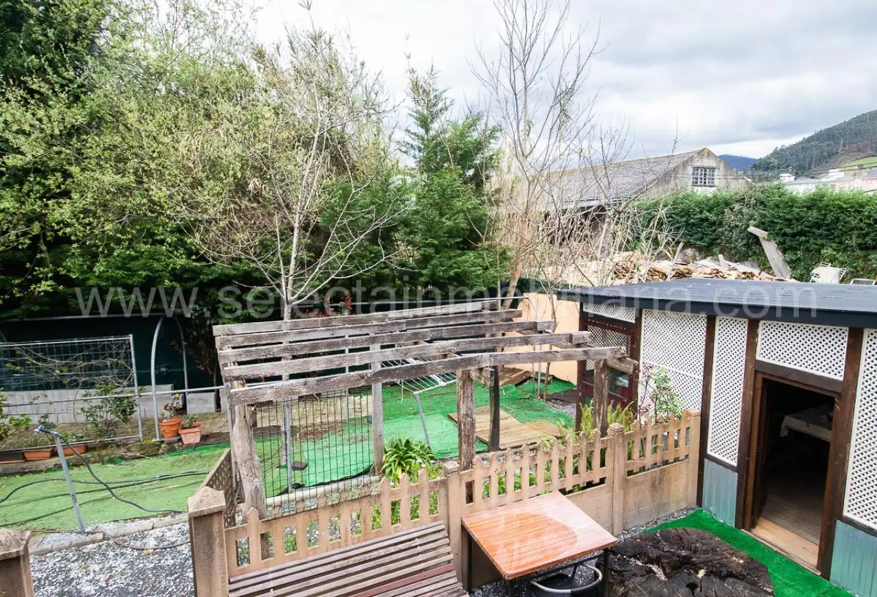 Jardín de Casa o chalet en venta en Vegadeo con Calefacción, Jardín privado y Terraza
