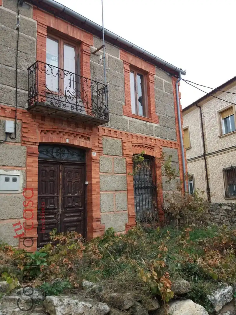 Vista exterior de Finca rústica en venda en Rebollo amb Calefacció