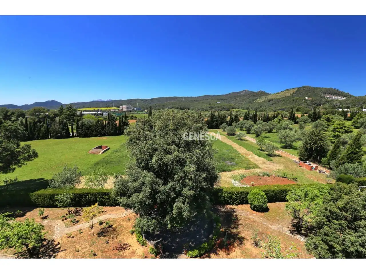 Jardín de Casa o chalet en venta en Terrassa con Aire acondicionado, Calefacción y Jardín privado