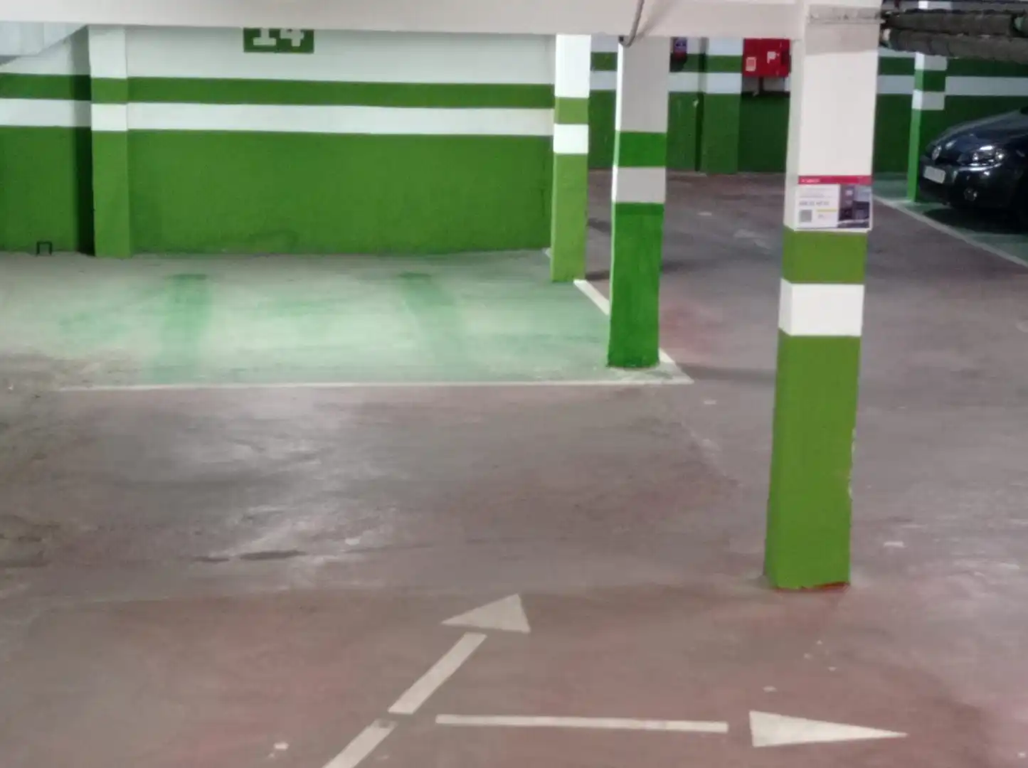 Aparcament de Garatge en venda en Madrid