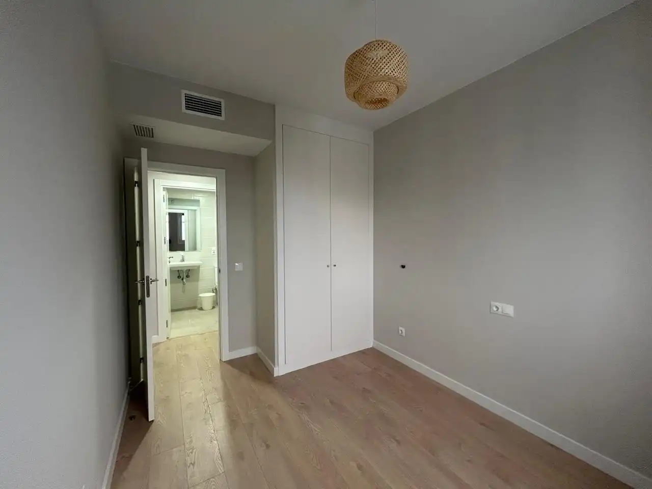 Appartement avec ascenseur à louer à Entrenúcleos, imagen 12