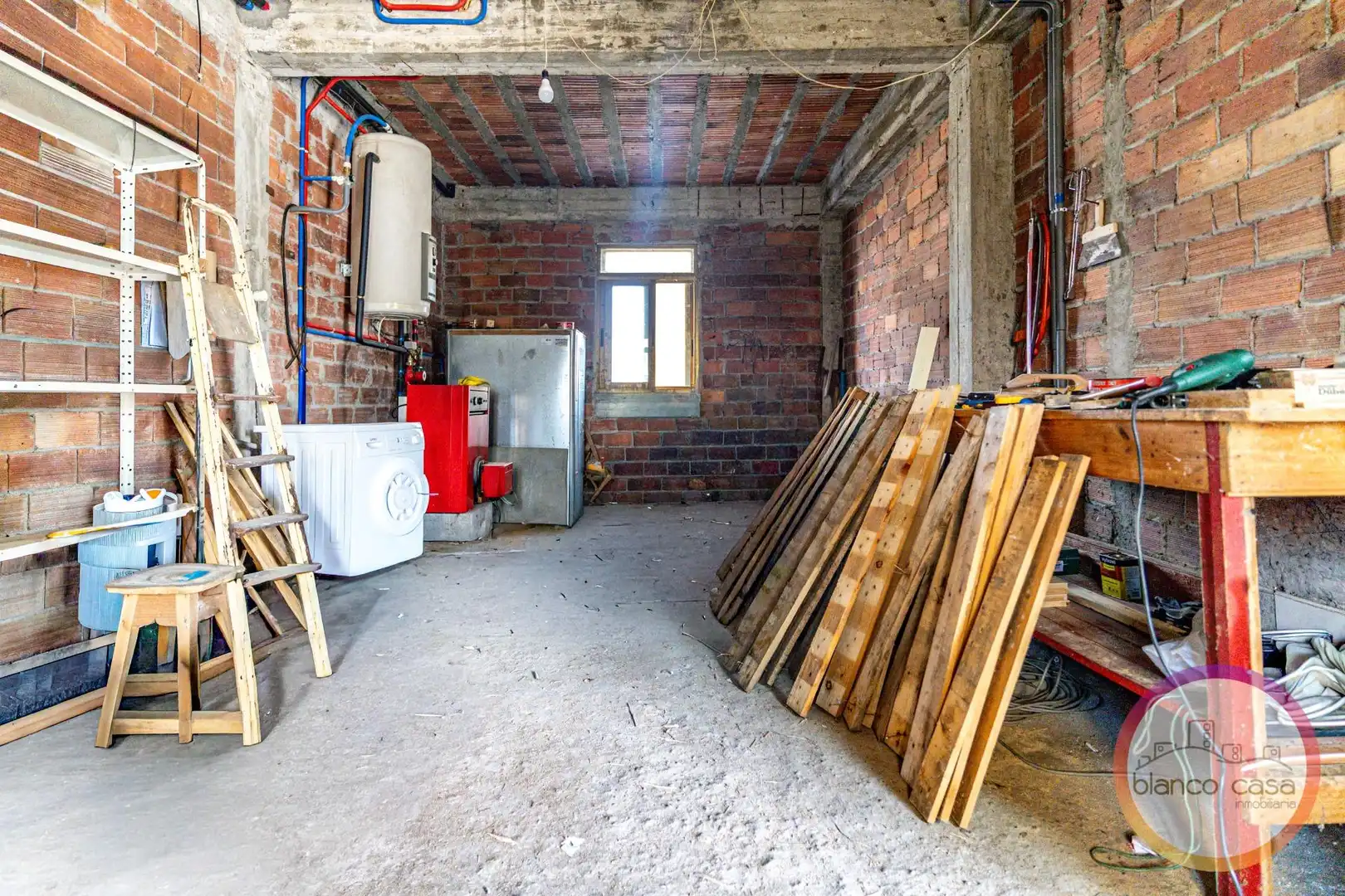 Casa o chalet en venta en A Laracha   con Calefacción y Trastero