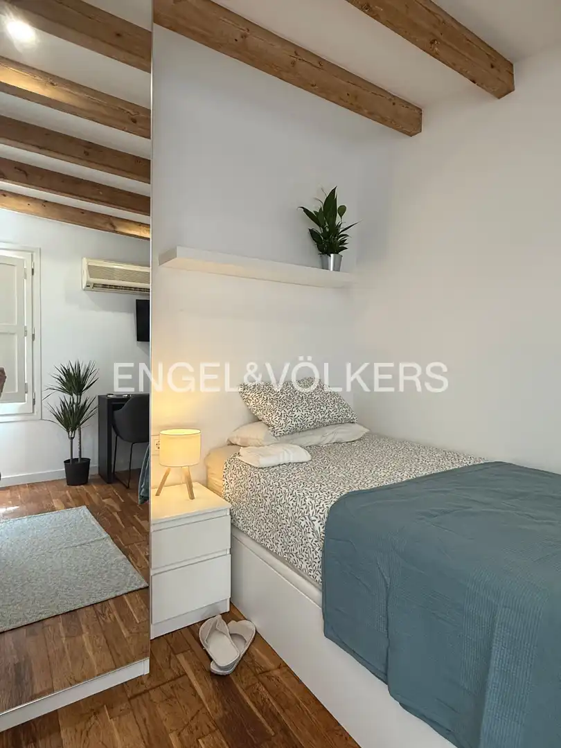 Dormitori de Loft de lloguer en Barcelona amb Aire condicionat, Calefacció i Parquet