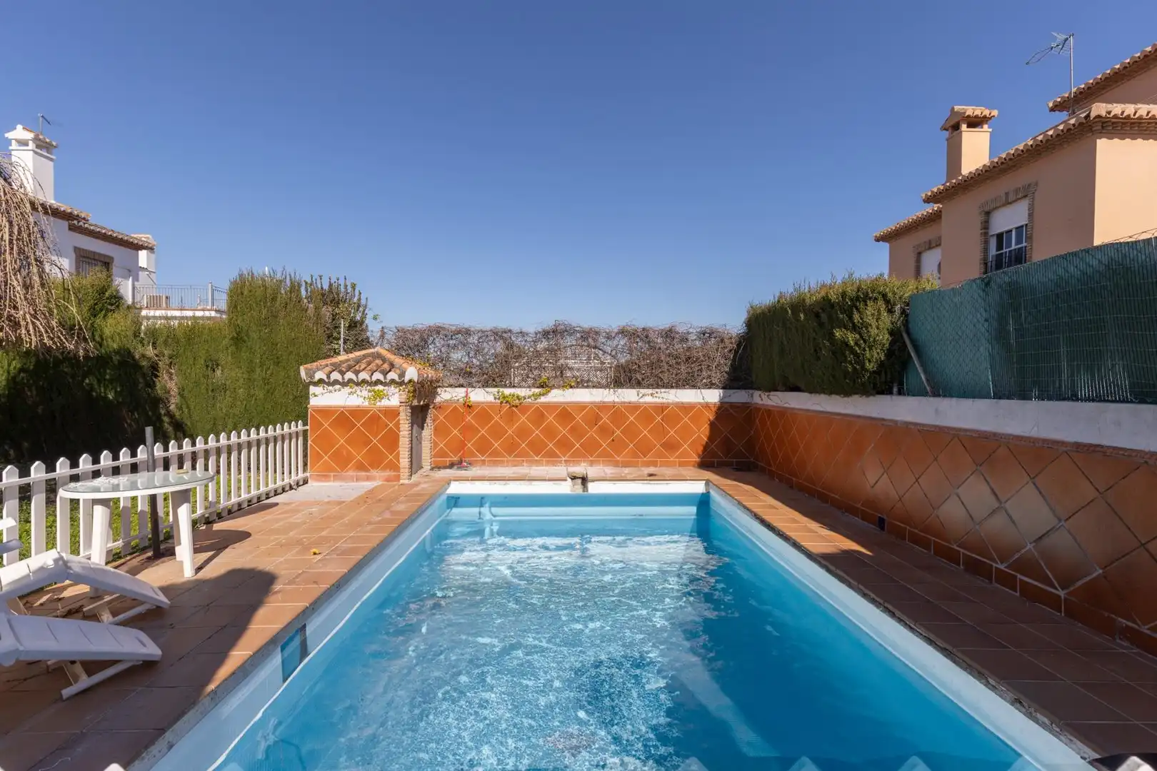 Piscina de Casa o xalet en venda en La Zubia amb Aire condicionat, Calefacció i Jardí privat