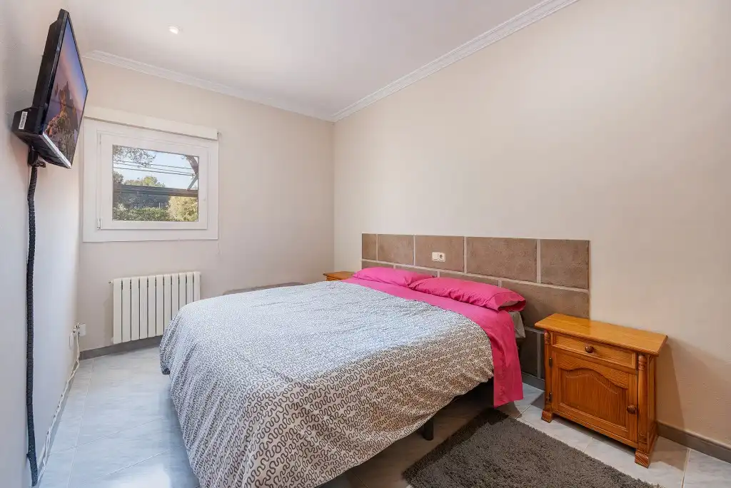 Habitación de Casa o chalet en venta en Castelldefels con Aire acondicionado, Calefacción y Jardín privado