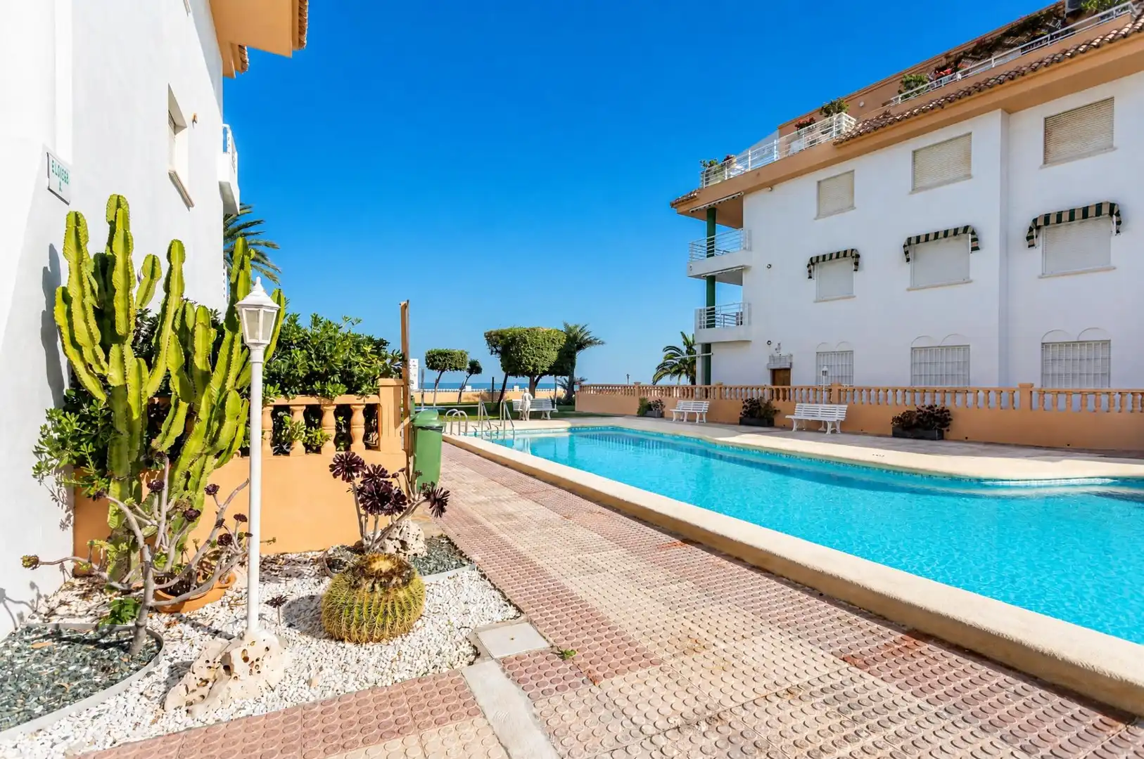 Piscina de Apartamento en venta en Dénia con Aire acondicionado, Calefacción y Terraza