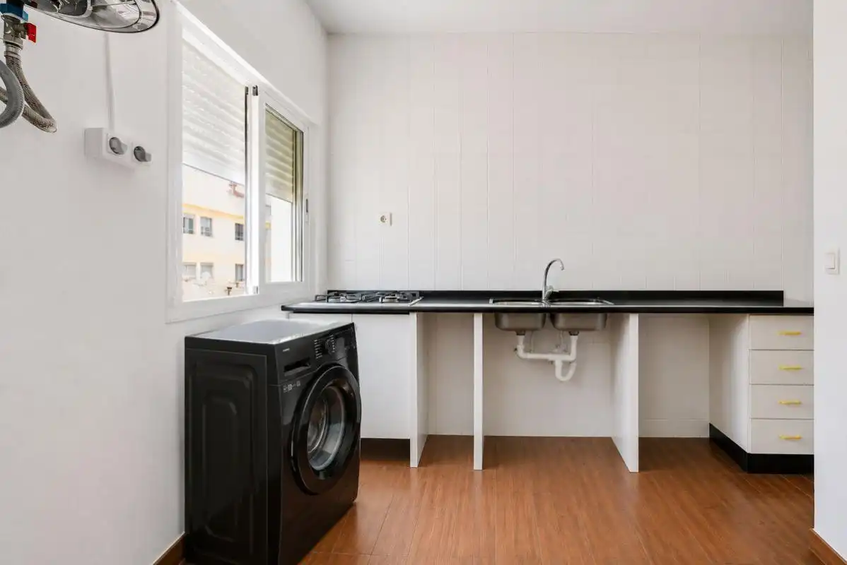Cocina de Piso en venta en Sevilla con Aire acondicionado y Calefacción