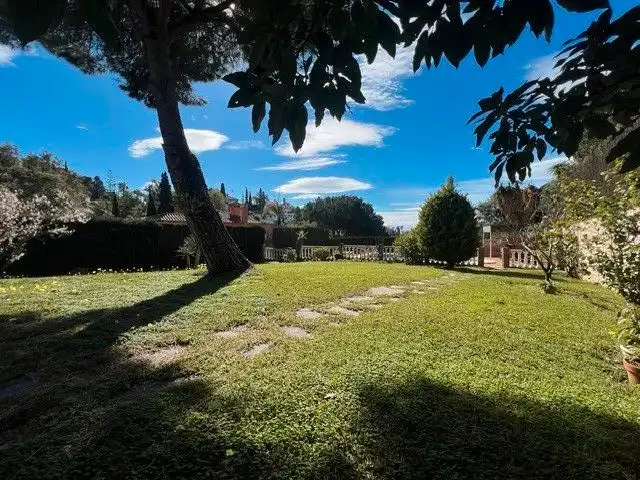 Jardín de Casa o chalet en venta en Marbella con Aire acondicionado, Calefacción y Jardín privado