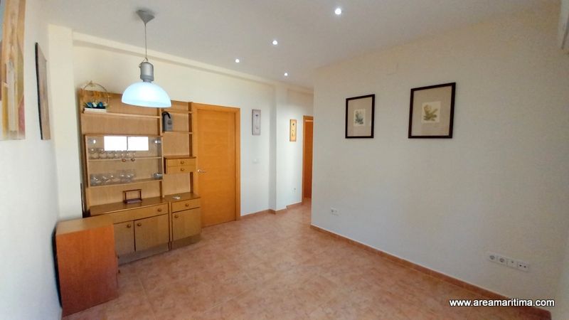 Piso de alquiler en  Valencia Capital con Aire acondicionado, Calefacción y Amueblado