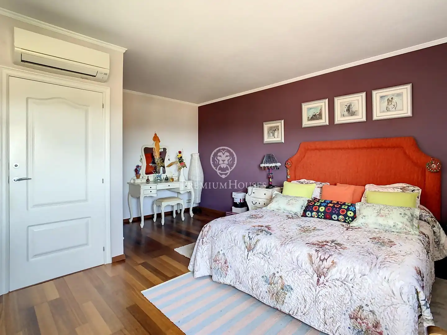 Habitación de Casa o chalet en venta en Badalona con Aire acondicionado, Calefacción y Jardín privado
