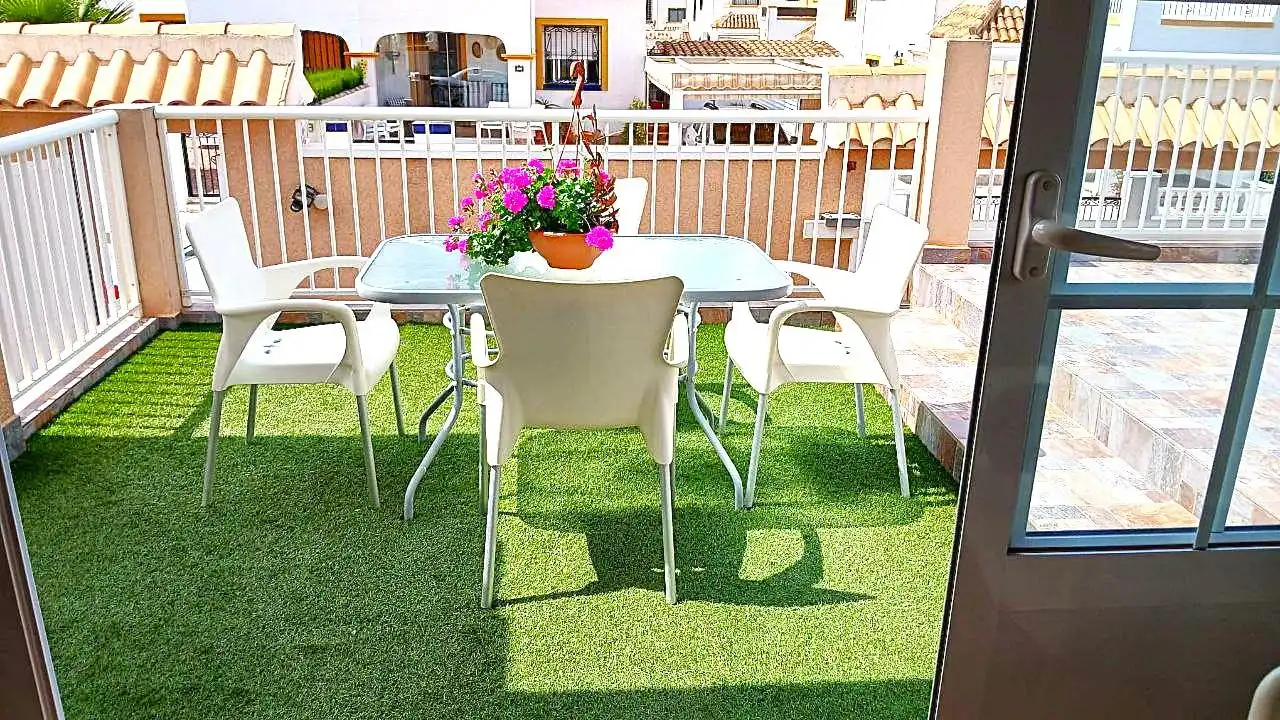 Terrassa de Casa o xalet en venda en Orihuela