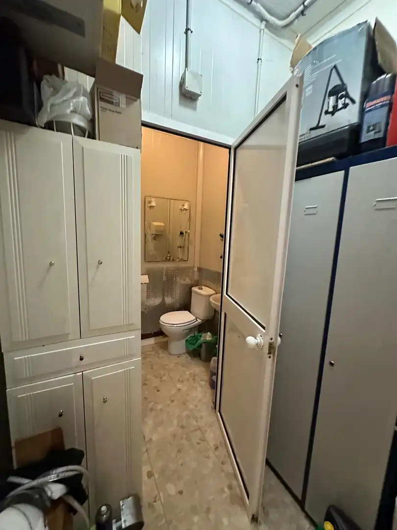 Bathroom of Houses for sale in Utrera