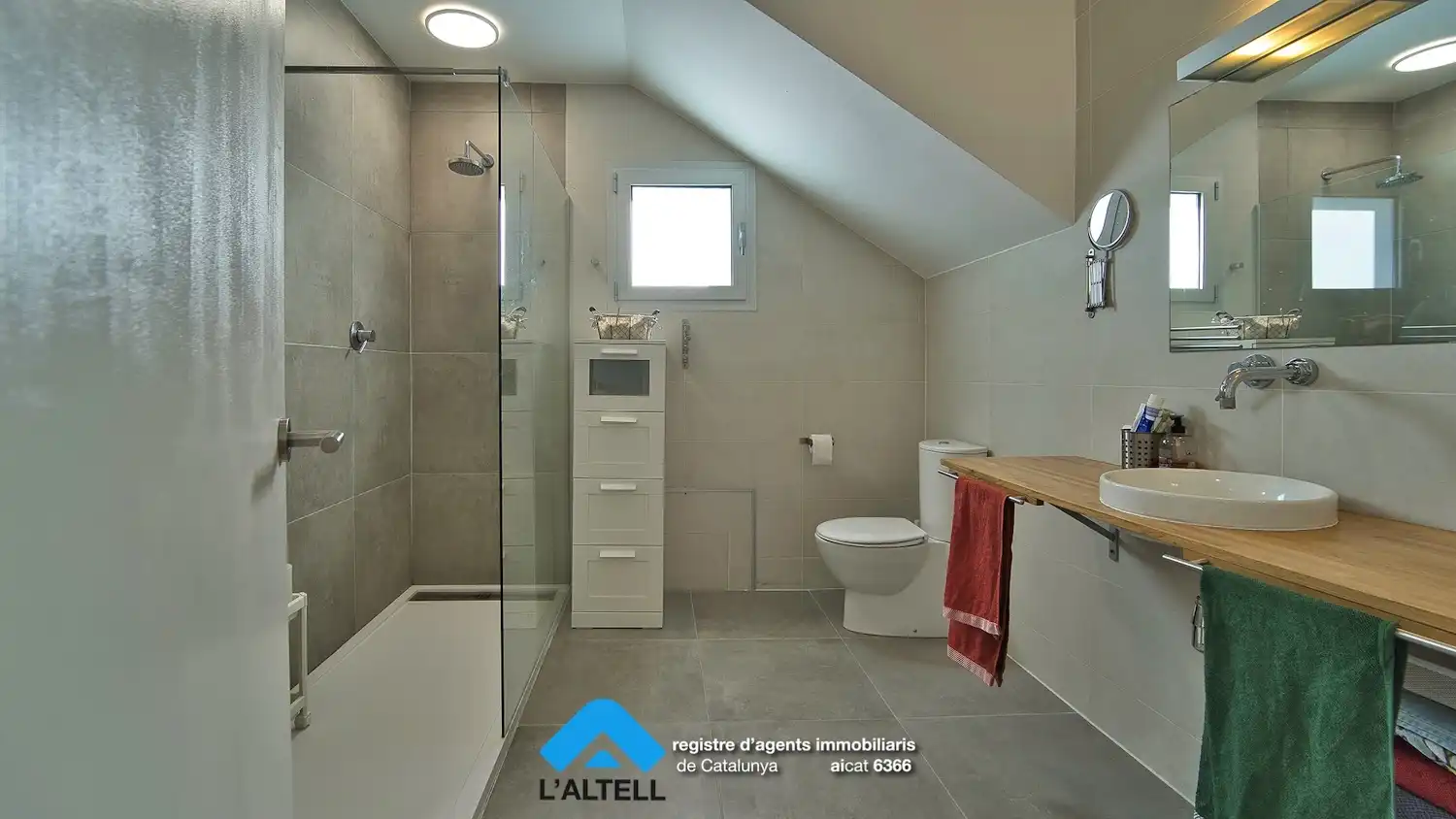Baño de Casa o chalet en venta en L'Ametlla del Vallès con Aire acondicionado, Calefacción y Jardín privado