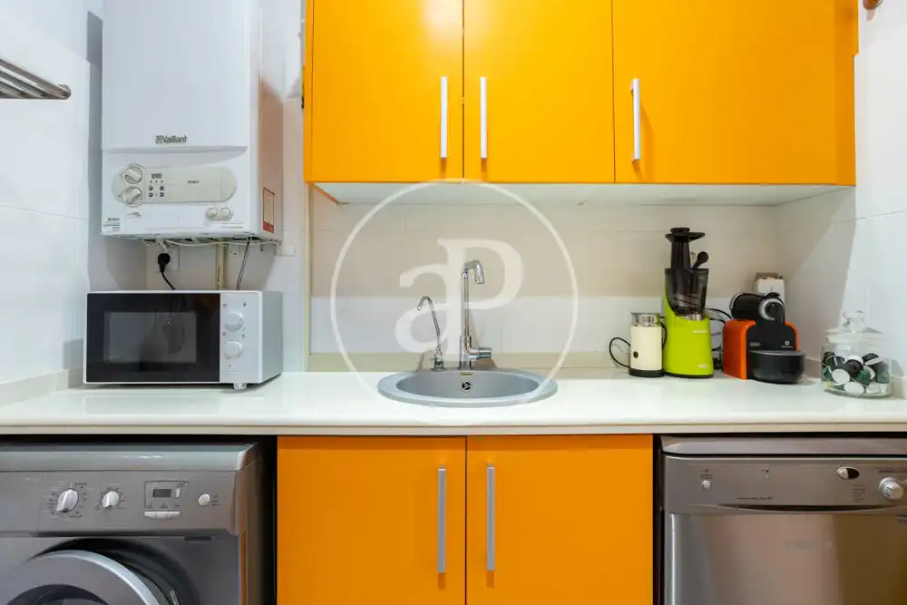 Küche von Wohnung zur Miete in Valencia mit Klimaanlage, Heizung und Möbliert