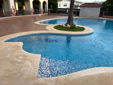 Piso con piscina en venta en Avenida MOHINO
