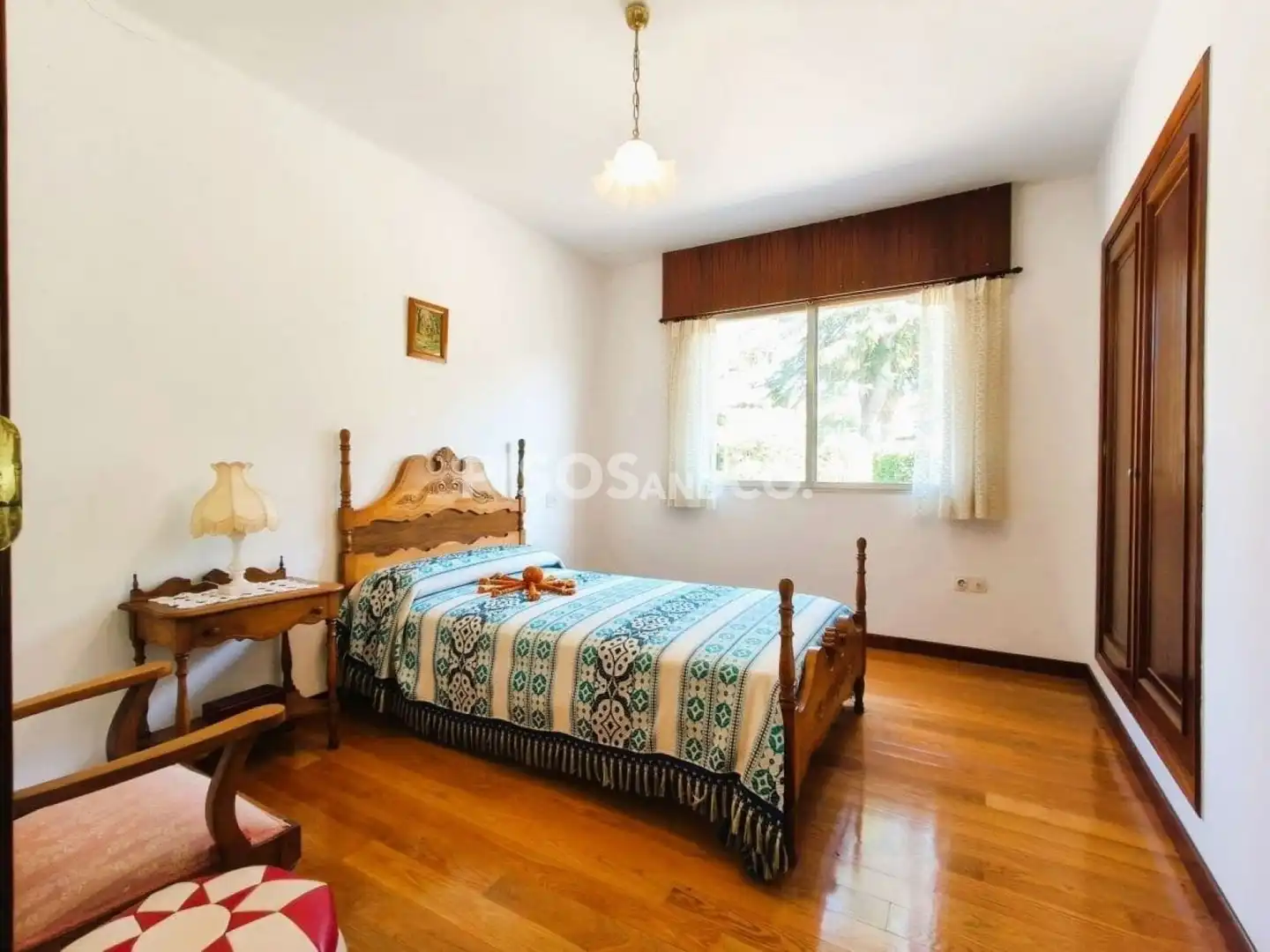 Dormitori de Casa o xalet en venda en Culleredo amb Terrassa i Moblat