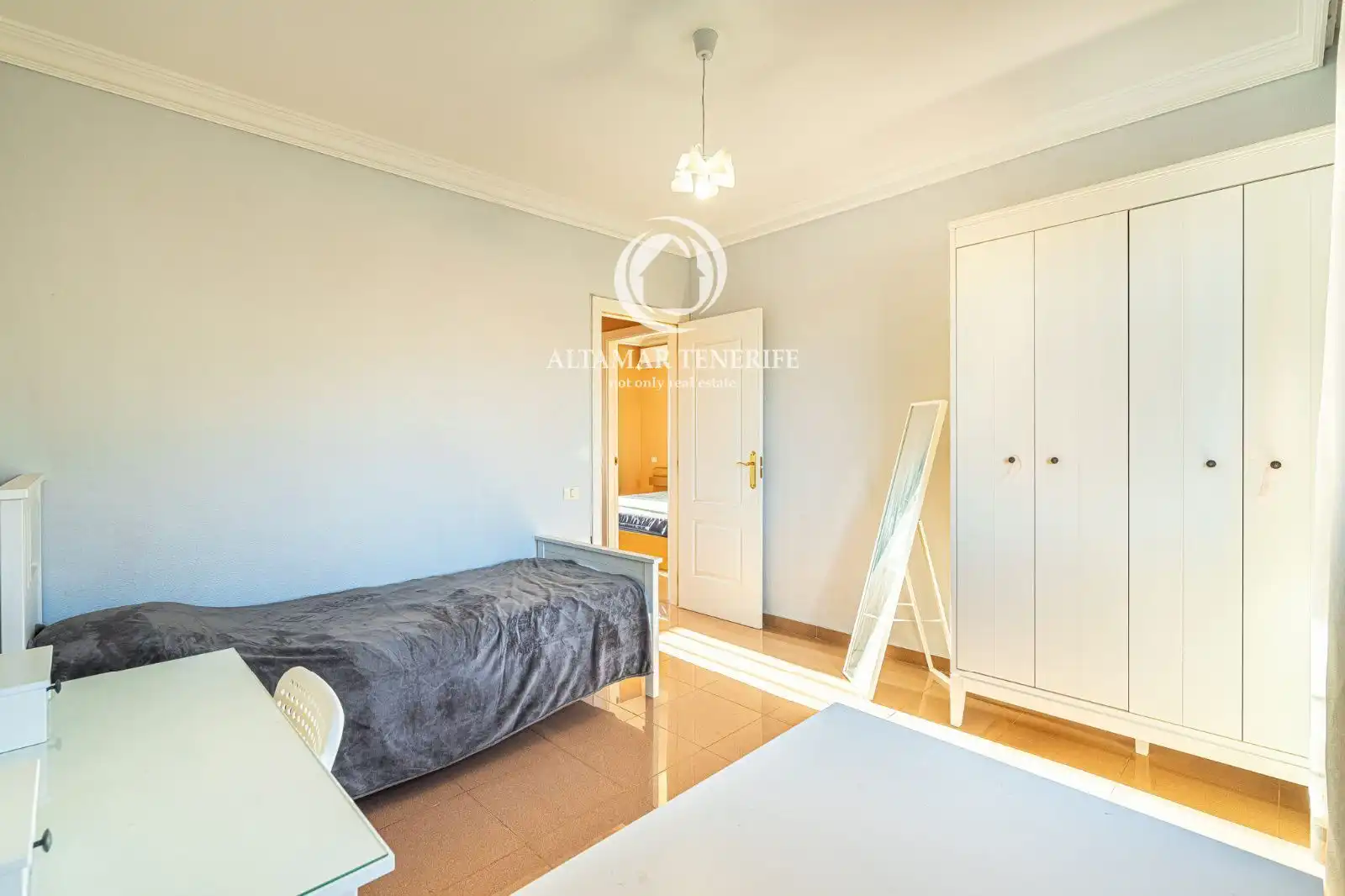 Apartments for sale in Agando, Playa del Duque