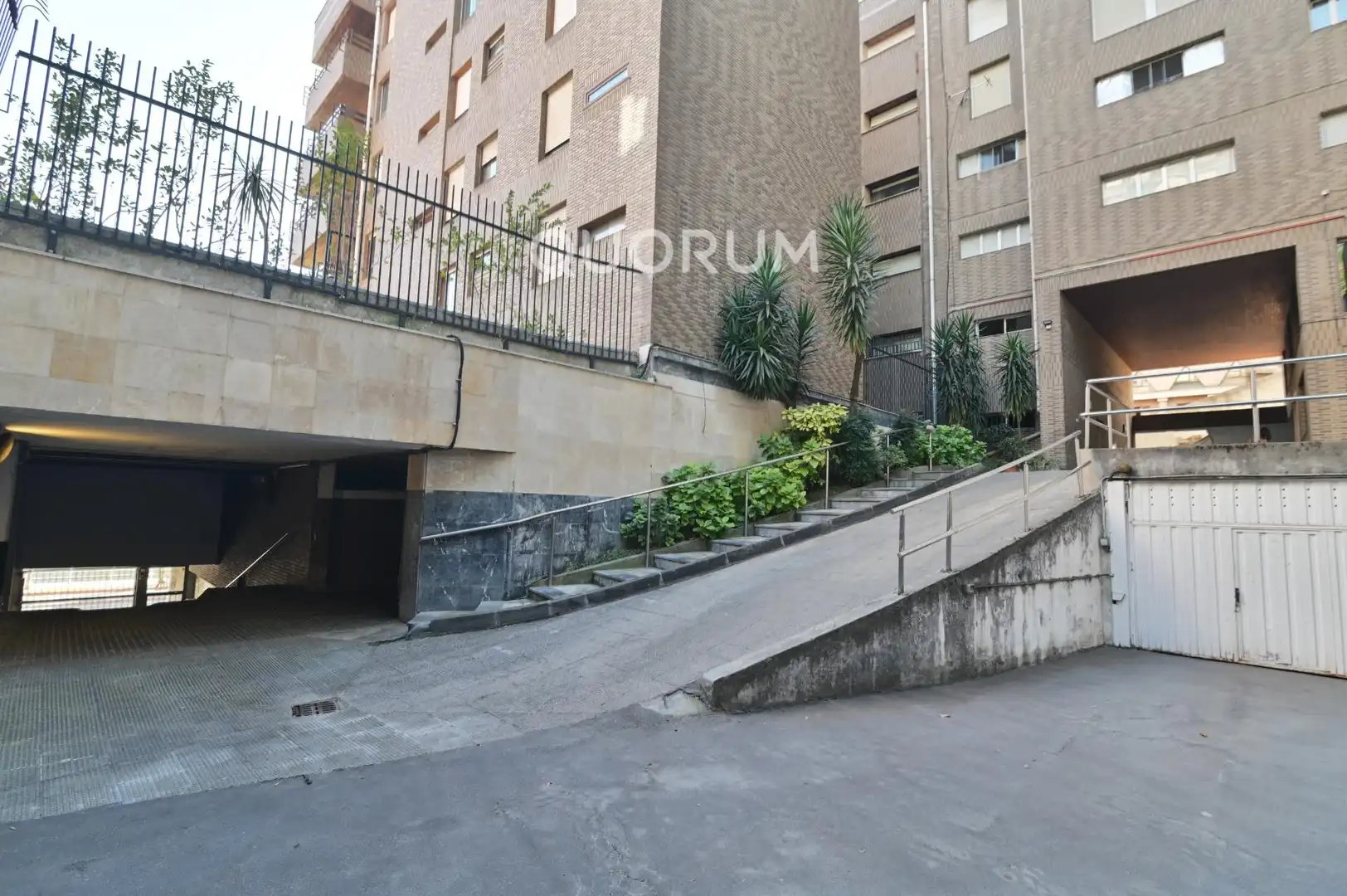 Parking de Piso de alquiler en Uribarri