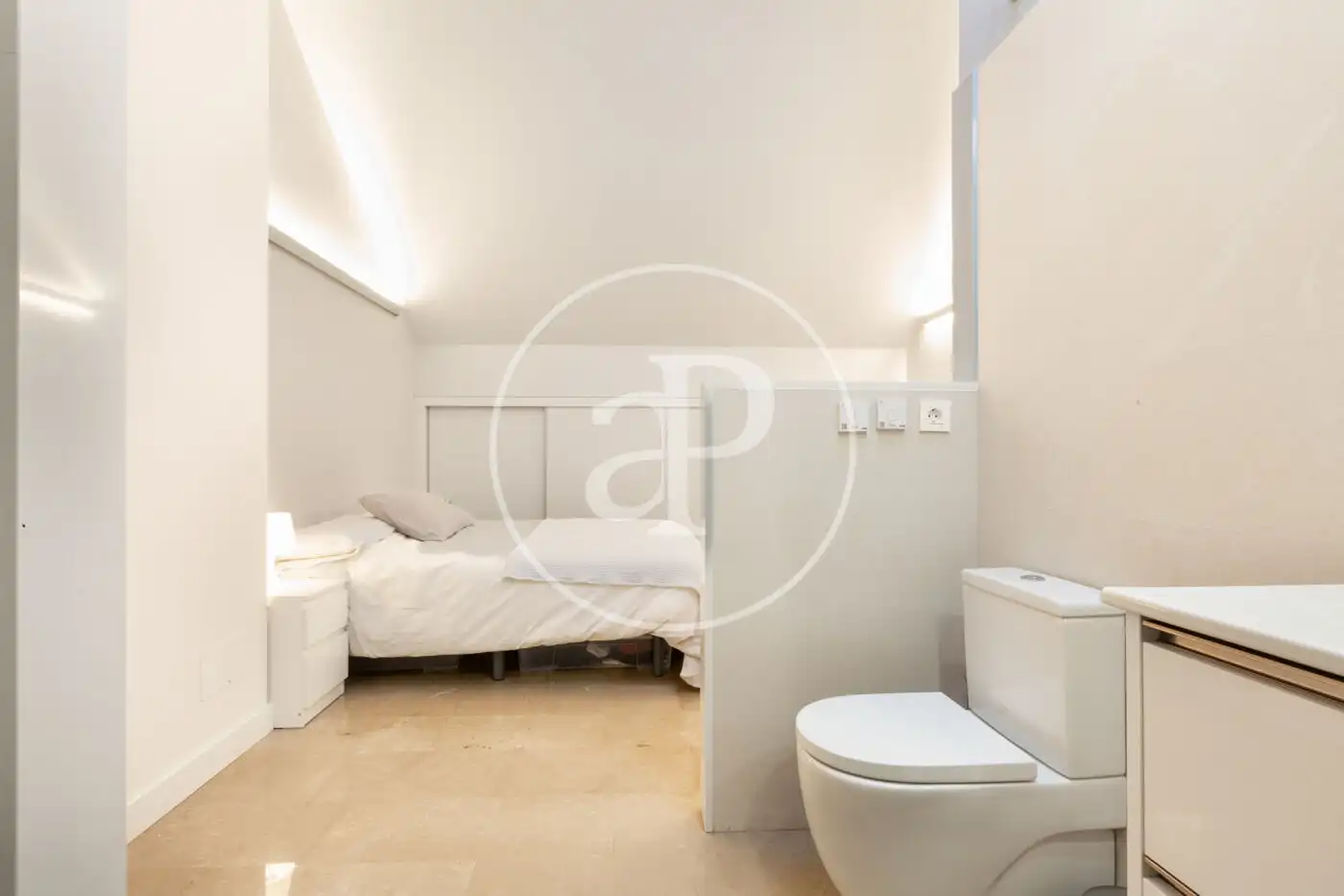 Habitación de Ático en venta en Valencia con Aire acondicionado, Calefacción y Terraza