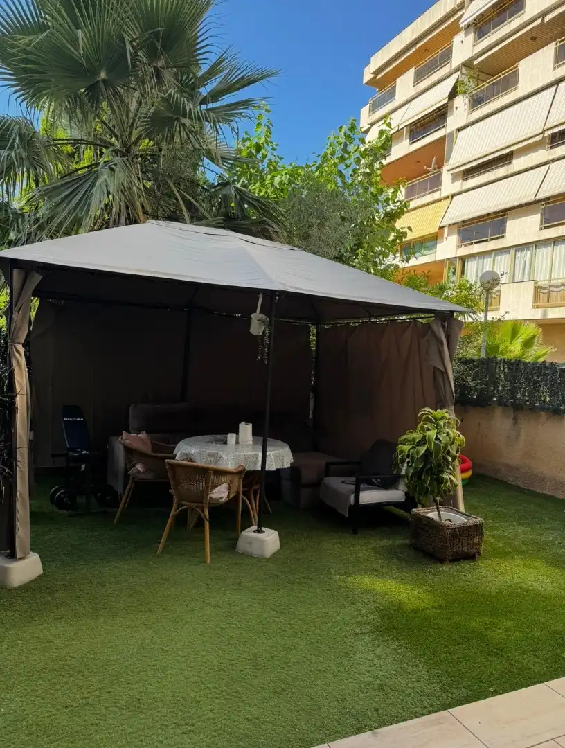 Terrace of Ground floor for sale in Salou  with Private garden, Terrace and Furnished